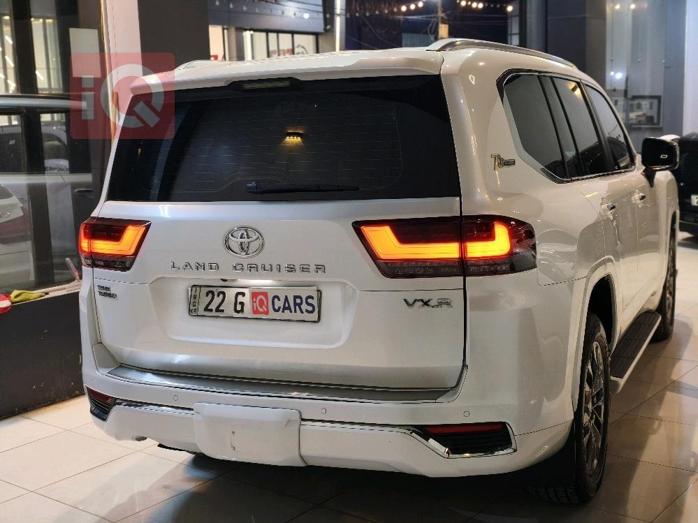 تويوتا لاندكروزر